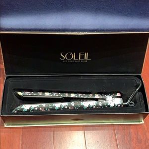 Soleil flat iron, ceramic